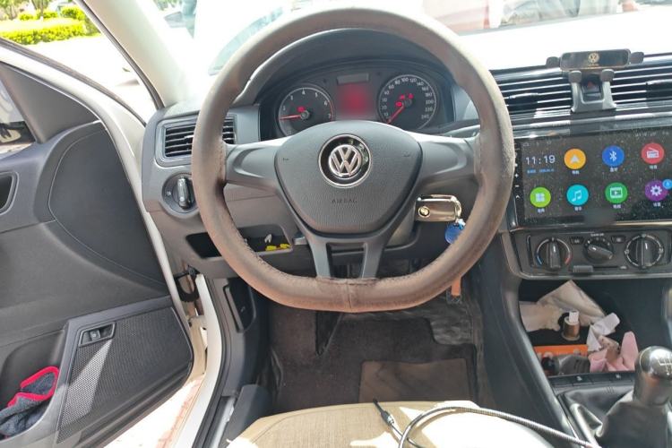 Used Volkswagen Santana 2021 1.5L Manual Fashion Edition Steering Wheel