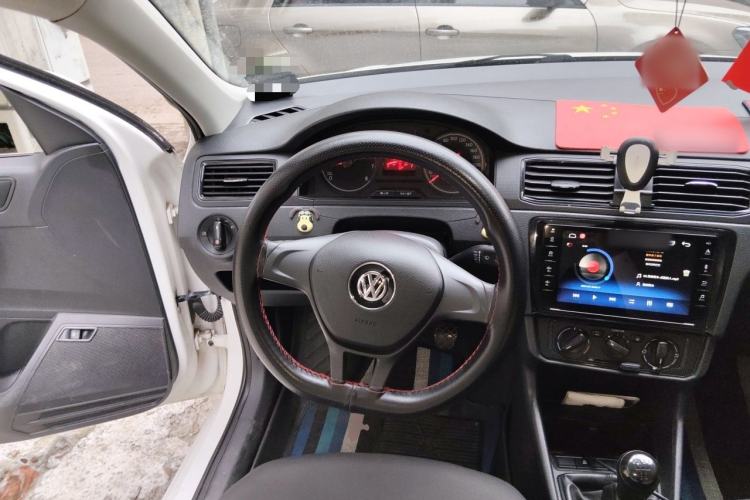 Used Volkswagen Santana 2021 1.5L Manual Fashion Edition Steering Wheel