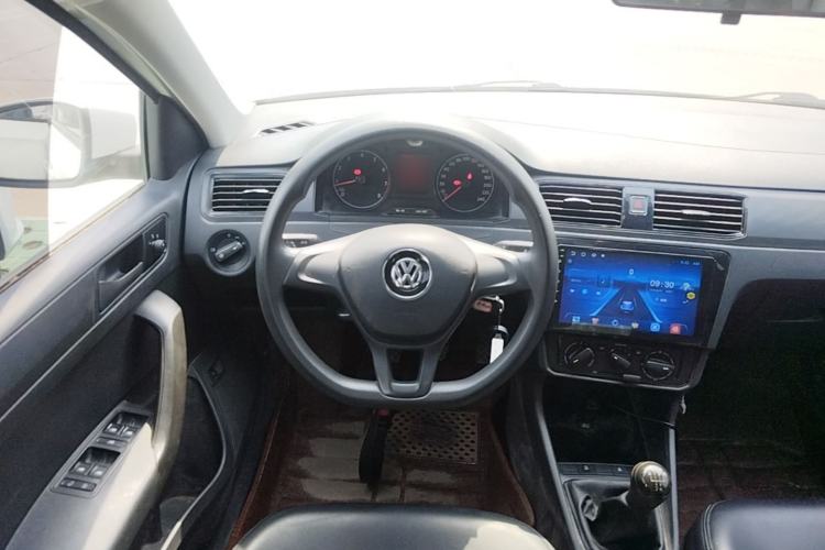Used Volkswagen Santana 2021 1.5L Manual Fashion Edition Steering Wheel