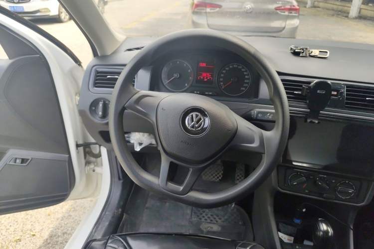 Used Volkswagen Santana 2021 1.5L Automatic Fashion Edition Steering Wheel