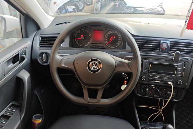Used Volkswagen Santana 2021 1.5L Manual Fashion Edition Steering Wheel