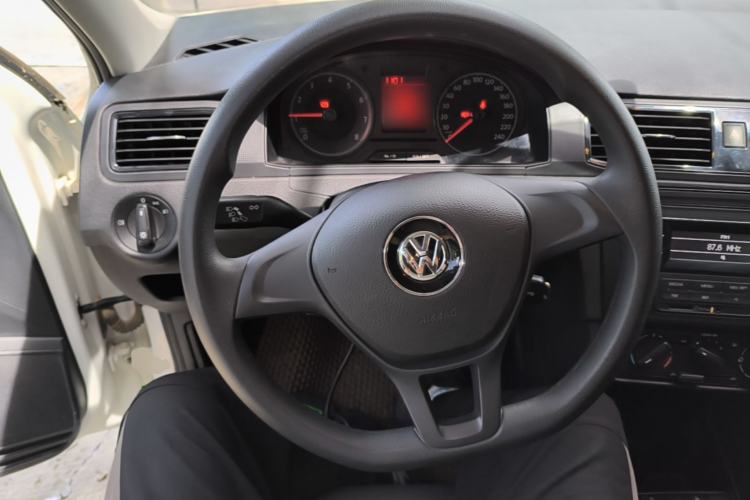 Used Volkswagen Santana 2021 1.5L Manual Fashion Edition Steering Wheel
