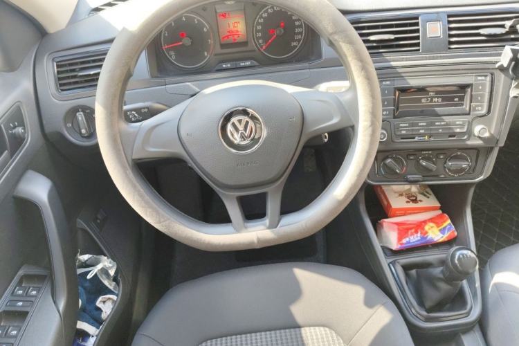 Used Volkswagen Santana 2021 1.5L Manual Fashion Edition Steering Wheel