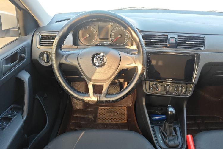 Used Volkswagen Santana 2021 1.5L Automatic Fashion Edition Steering Wheel