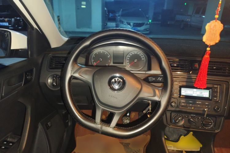 Used Volkswagen Santana 2021 1.5L Manual Fashion Edition Steering Wheel