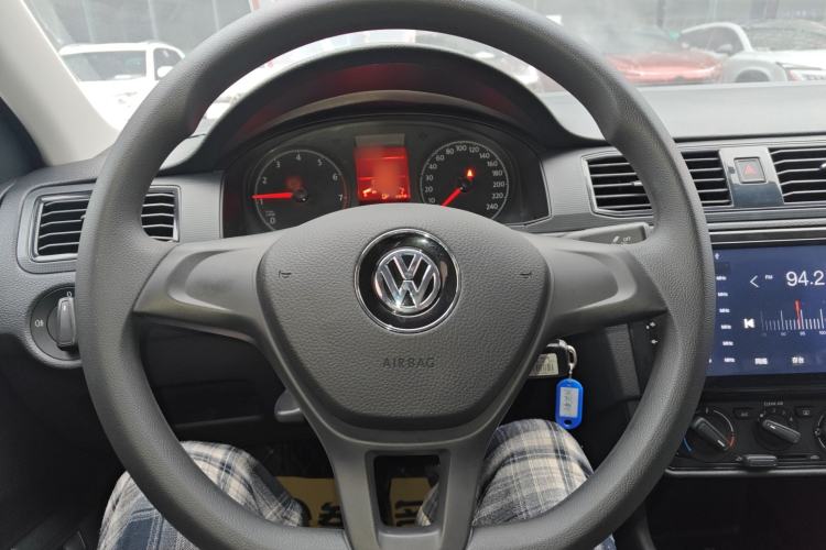 Used Volkswagen Santana 2021 1.5L Manual Fashion Edition Steering Wheel