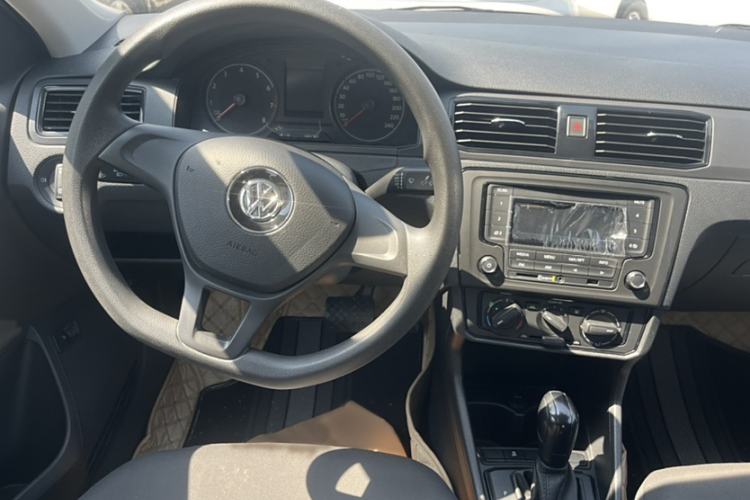 Used Volkswagen Santana 2021 1.5L Automatic Fashion Edition Steering Wheel