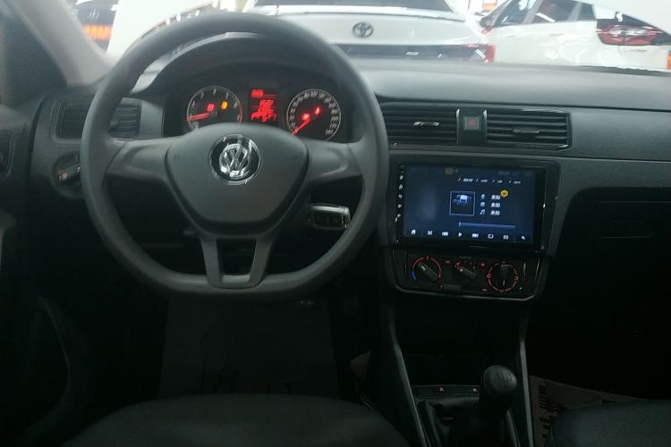 Used Volkswagen Santana 2021 1.5L Manual Fashion Edition Steering Wheel