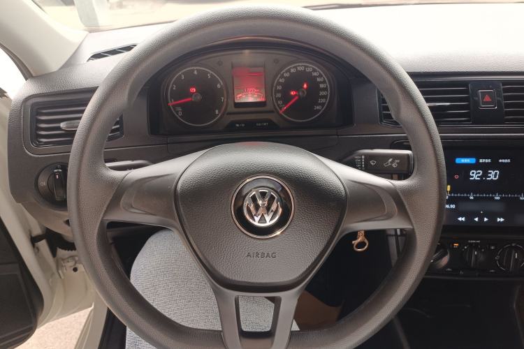Used Volkswagen Santana 2021 1.5L Manual Fashion Edition Steering Wheel