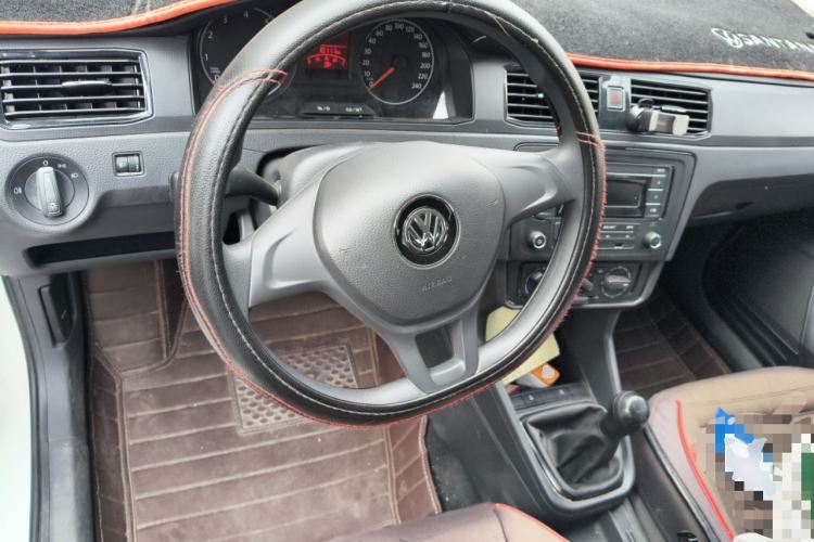 Used Volkswagen Santana 2021 1.5L Manual Fashion Edition Steering Wheel