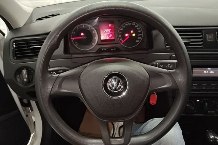 Used Volkswagen Santana 2021 1.5L Automatic Fashion Edition Steering Wheel