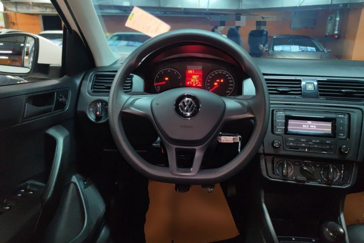 Used Volkswagen Santana 2021 1.5L Manual Fashion Edition Steering Wheel