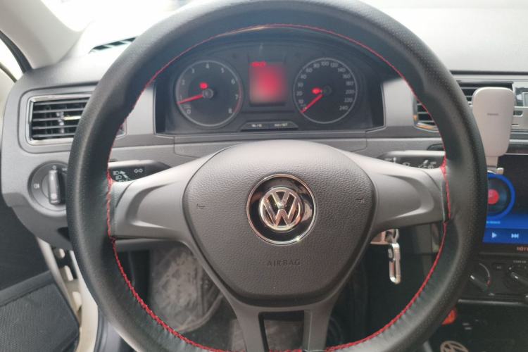 Used Volkswagen Santana 2021 1.5L Manual Fashion Edition Steering Wheel