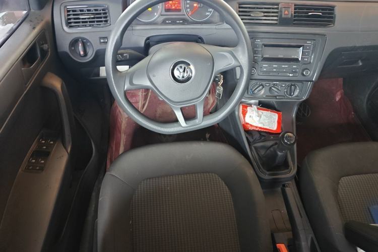 Used Volkswagen Santana 2021 1.5L Manual Fashion Edition Steering Wheel