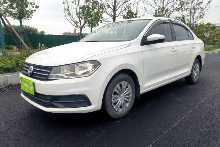 Used Volkswagen Santana 2021 1.5L Manual Fashion Edition Guazi used car, China used car export, Used car for sale, Used cars, Cheapest cars for sale