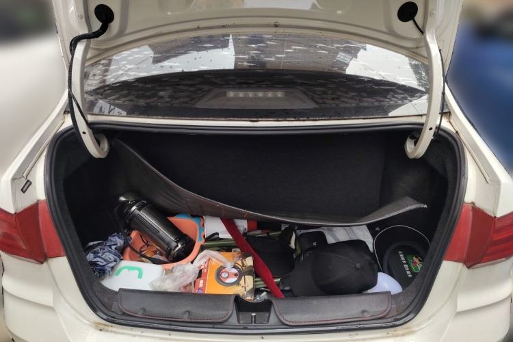 Used Volkswagen Santana 2021 1.5L Manual Fashion Edition Trunk