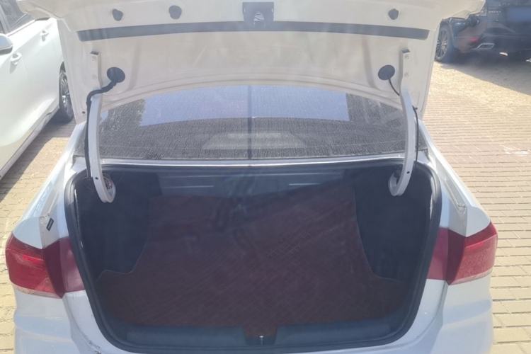 Used Volkswagen Santana 2021 1.5L Automatic Fashion Edition Trunk