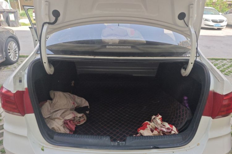 Used Volkswagen Santana 2021 1.5L Automatic Fashion Edition Trunk
