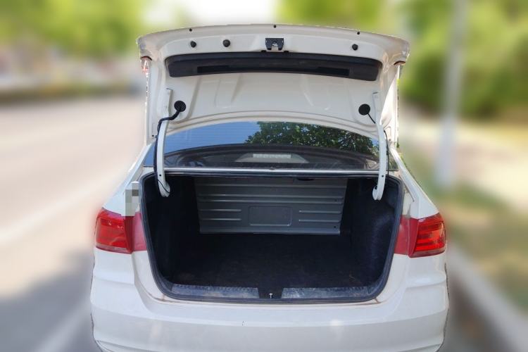 Used Volkswagen Santana 2021 1.5L Manual Fashion Edition Trunk