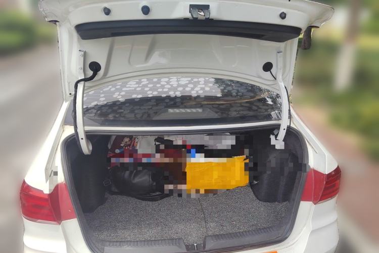 Used Volkswagen Santana 2021 1.5L Manual Fashion Edition Trunk