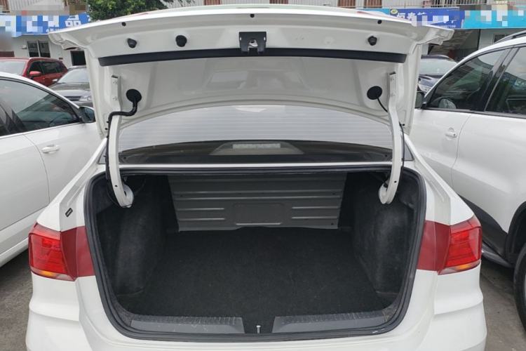 Used Volkswagen Santana 2021 1.5L Automatic Fashion Edition Trunk