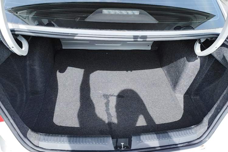 Used Volkswagen Santana 2021 1.5L Automatic Fashion Edition Trunk