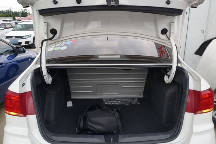 Used Volkswagen Santana 2021 1.5L Automatic Fashion Edition Trunk