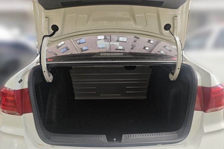 Used Volkswagen Santana 2021 1.5L Manual Fashion Edition Trunk