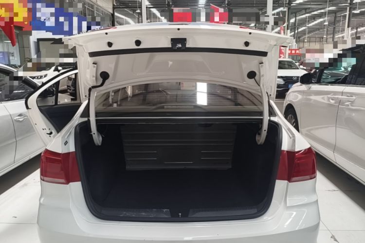 Used Volkswagen Santana 2021 1.5L Manual Fashion Edition Trunk