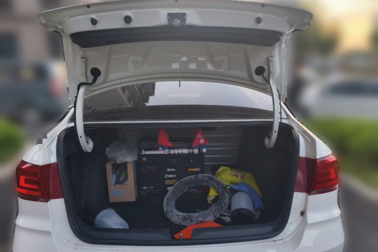 Used Volkswagen Santana 2021 1.5L Manual Fashion Edition Trunk