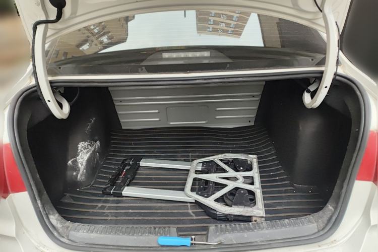 Used Volkswagen Santana 2021 1.5L Automatic Fashion Edition Trunk