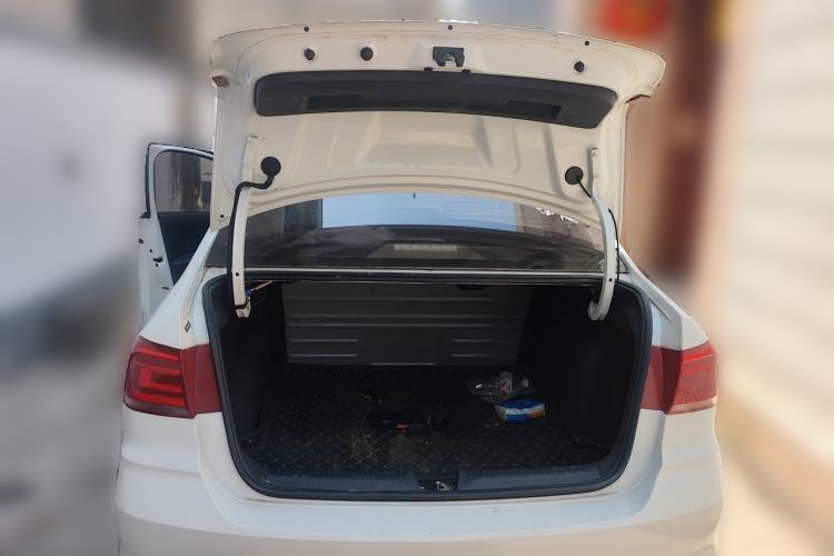 Used Volkswagen Santana 2021 1.5L Manual Fashion Edition Trunk