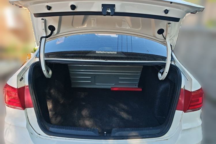 Used Volkswagen Santana 2021 1.5L Automatic Fashion Edition Trunk