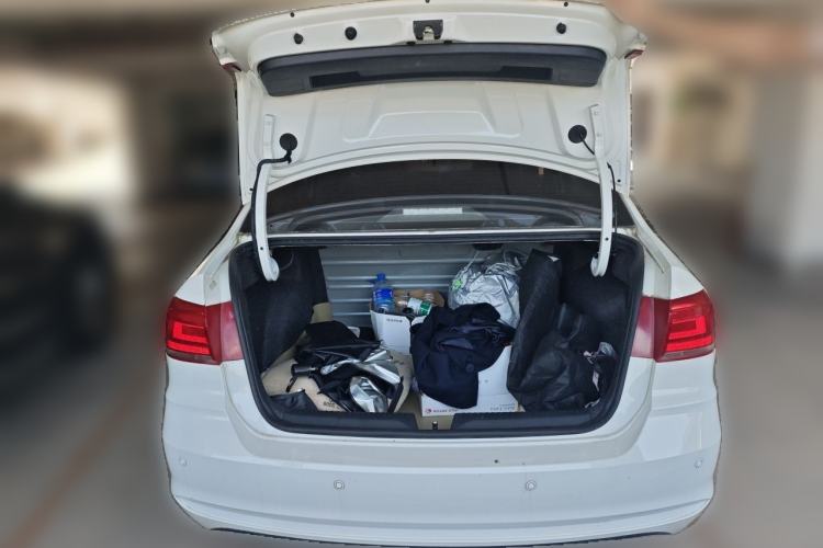 Used Volkswagen Santana 2021 1.5L Automatic Fashion Edition Trunk