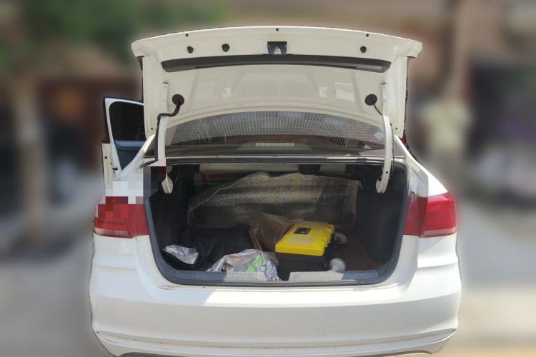 Used Volkswagen Santana 2021 1.5L Manual Fashion Edition Trunk