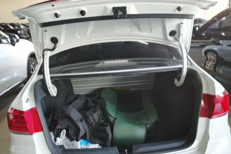 Used Volkswagen Santana 2021 1.5L Automatic Fashion Edition Trunk