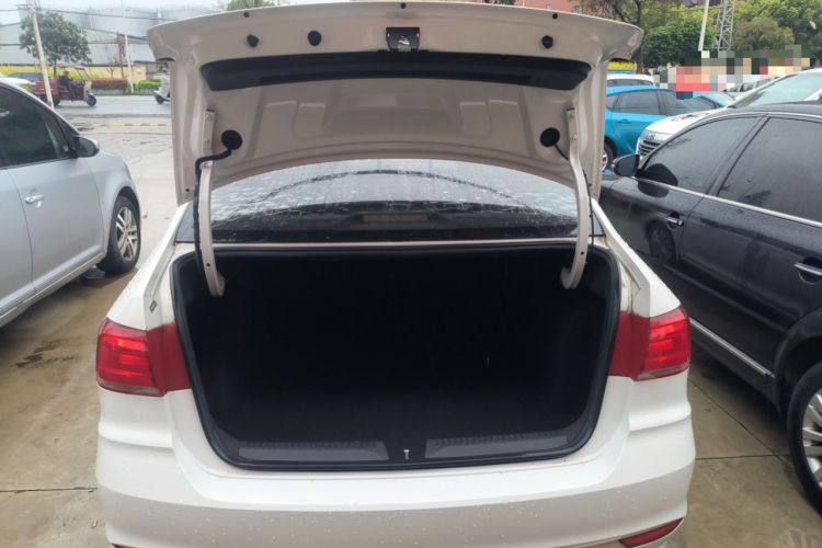 Used Volkswagen Santana 2021 1.5L Manual Fashion Edition Trunk