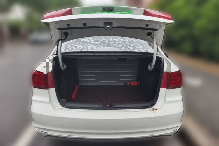 Used Volkswagen Santana 2021 1.5L Automatic Fashion Edition Trunk