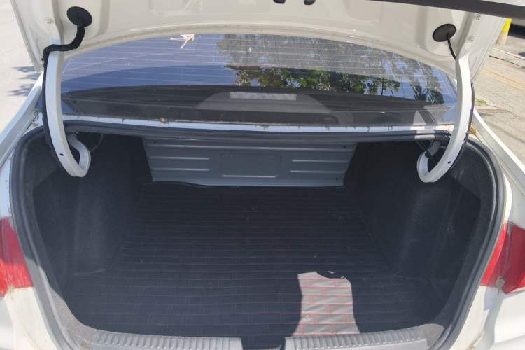 Used Volkswagen Santana 2021 1.5L Manual Fashion Edition Trunk