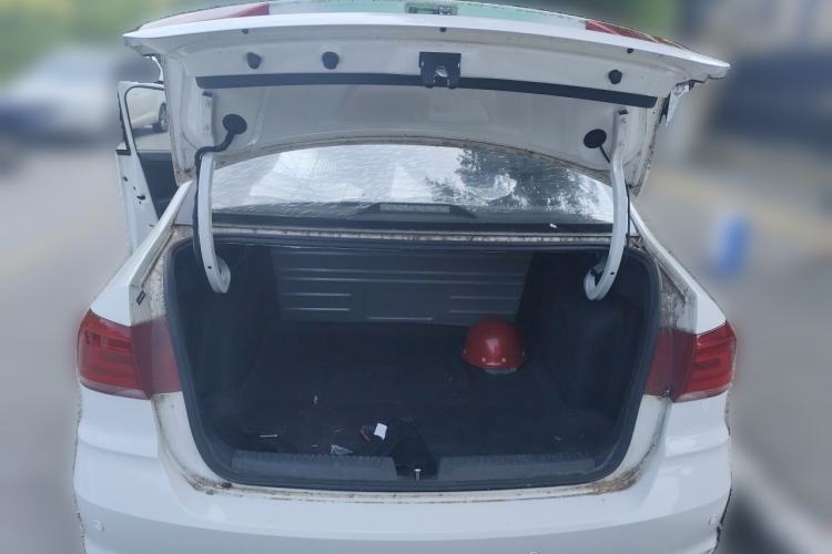 Used Volkswagen Santana 2021 1.5L Automatic Fashion Edition Trunk