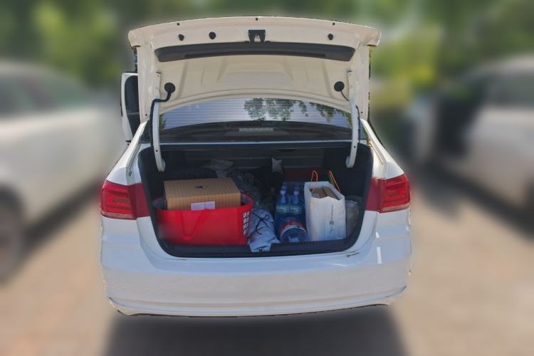 Used Volkswagen Santana 2021 1.5L Automatic Fashion Edition Trunk