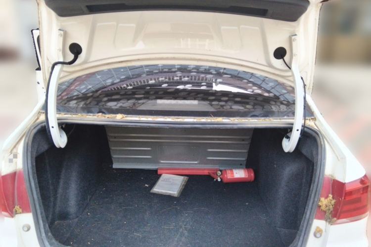 Used Volkswagen Santana 2021 1.5L Manual Fashion Edition Trunk