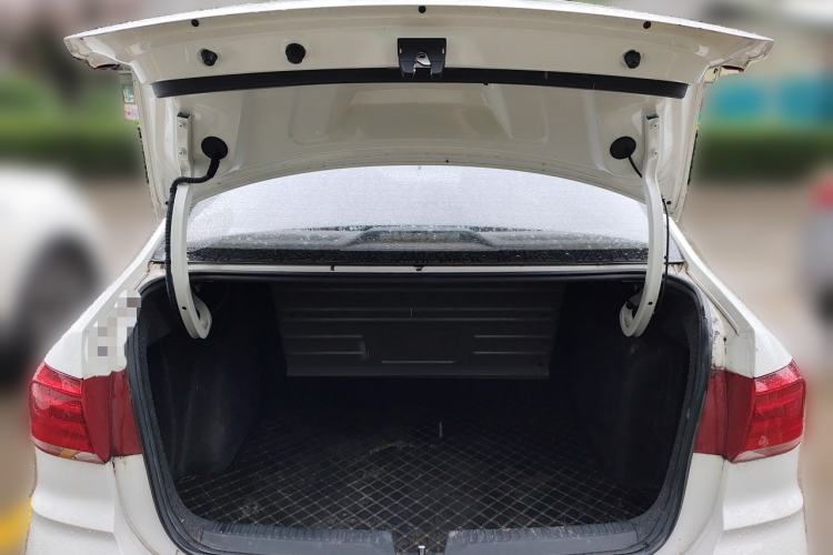 Used Volkswagen Santana 2021 1.5L Automatic Fashion Edition Trunk