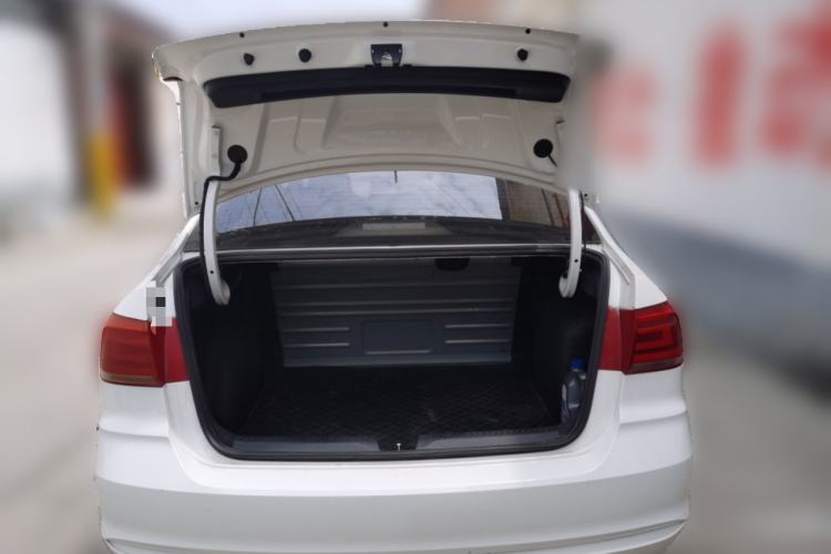 Used Volkswagen Santana 2021 1.5L Manual Fashion Edition Trunk