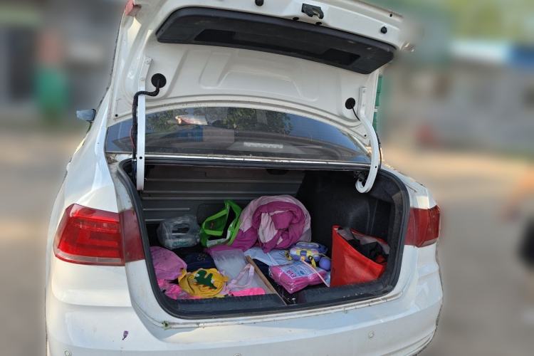 Used Volkswagen Santana 2021 1.5L Automatic Fashion Edition Trunk