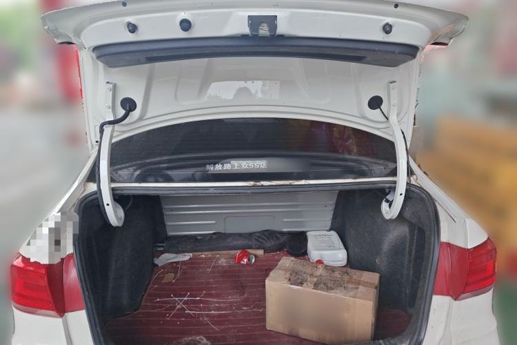 Used Volkswagen Santana 2021 1.5L Manual Fashion Edition Trunk