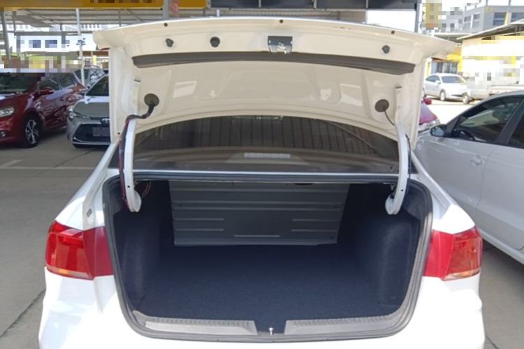 Used Volkswagen Santana 2021 1.5L Automatic Fashion Edition Trunk