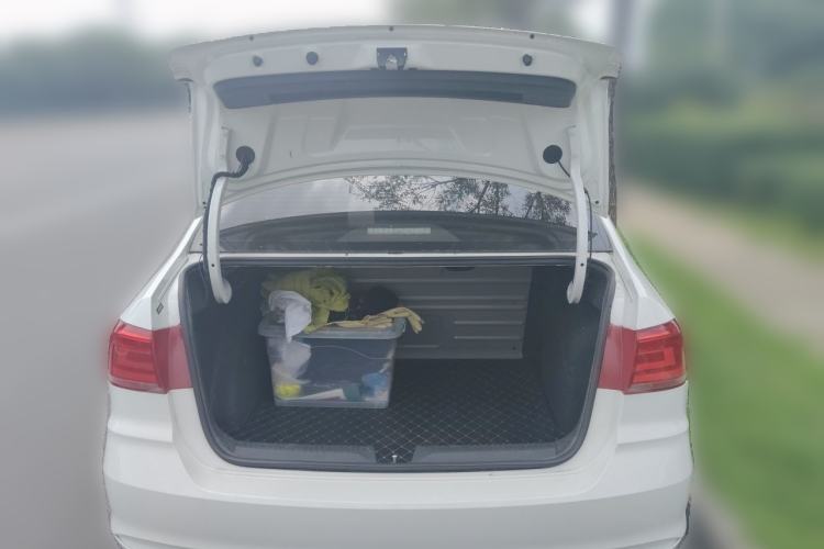 Used Volkswagen Santana 2021 1.5L Automatic Fashion Edition Trunk