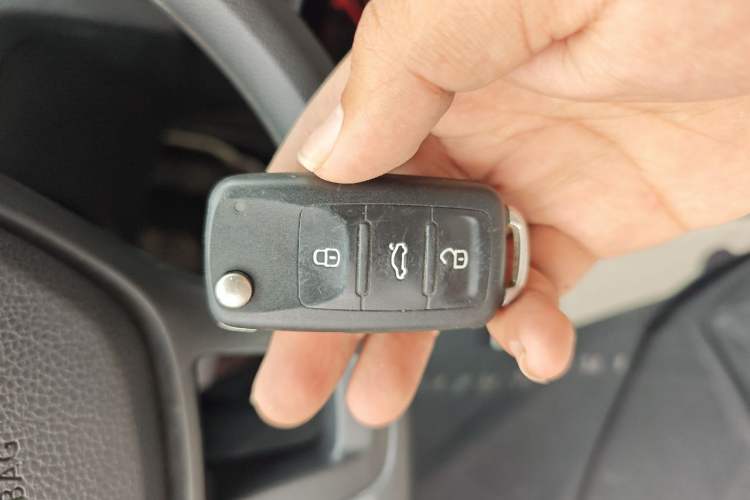 Used Volkswagen Santana 2021 1.5L Manual Fashion Edition Vehicle Key
