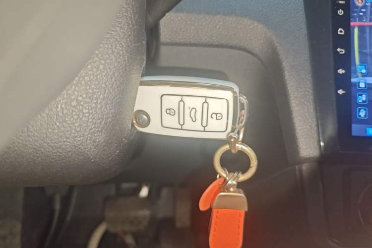 Used Volkswagen Santana 2021 1.5L Automatic Fashion Edition Vehicle Key